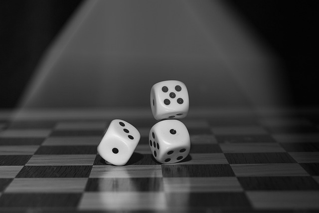 Đọc bảng tỷ lệ nhà cái và những điều cần biết về online gambling